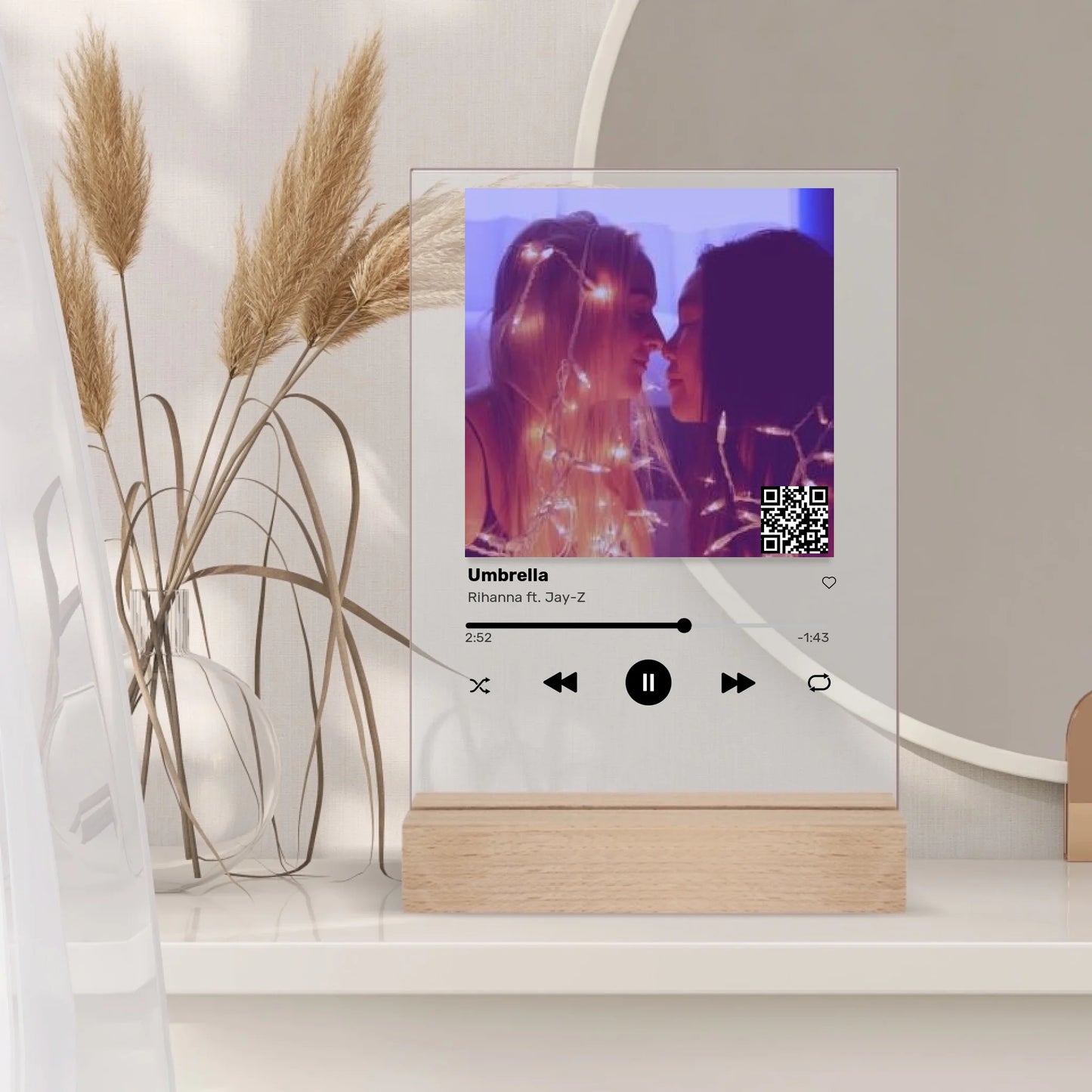 652fe429210db_large